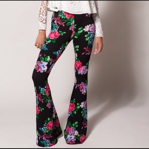 Show me your Mumu Jardina Bam Bam Bells floral flare pants medium TALL